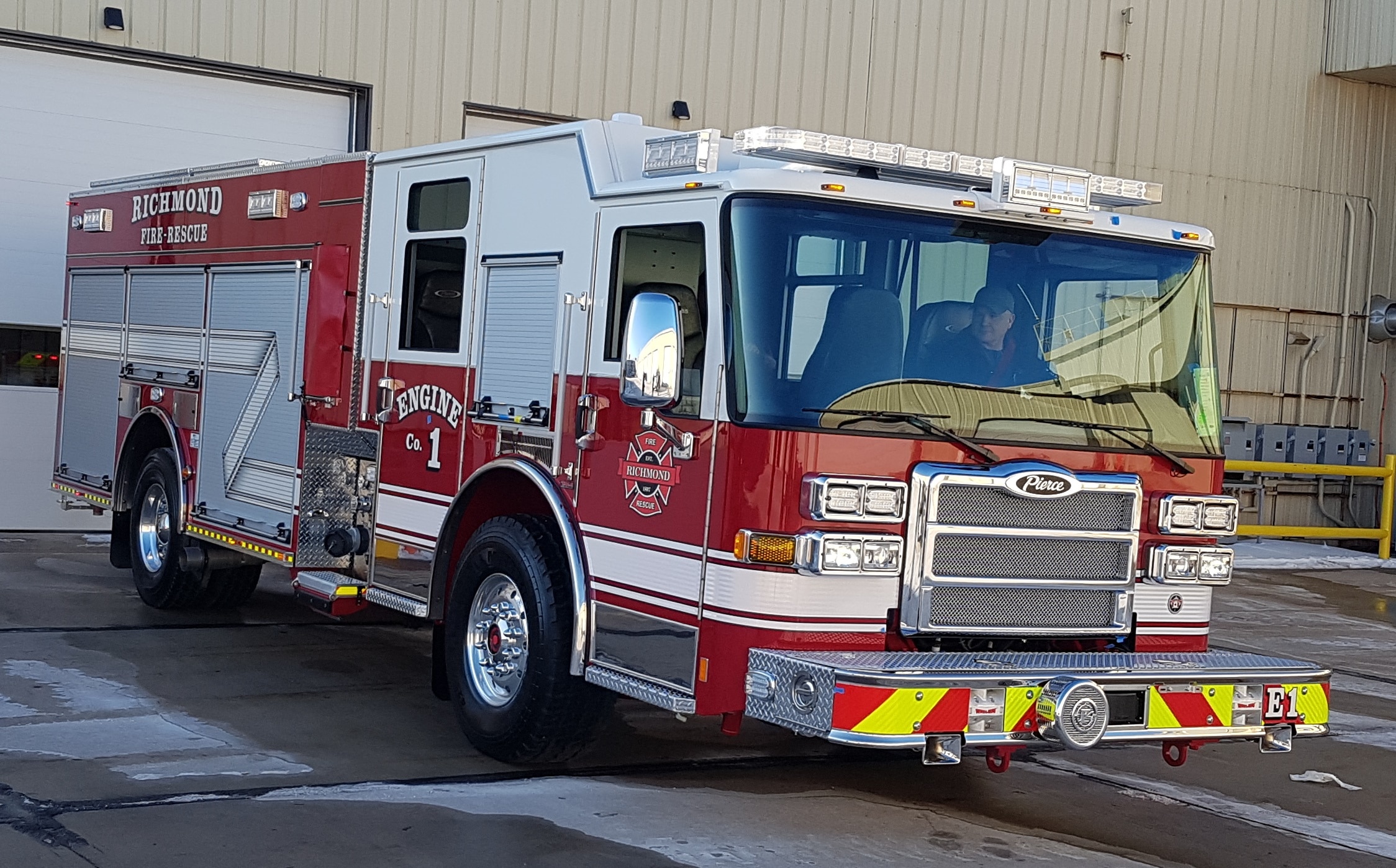 New Fire Truck arrives in Richmond